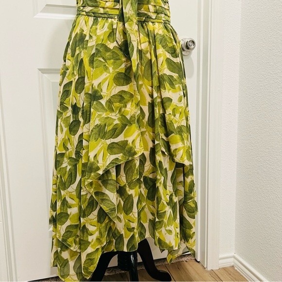 NWT Vince Camuto Backless Handkerchief Dress ‼️Tagged Sz. 12 - Fits like an 8? - Picture 9 of 15